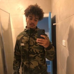 Meet your Posher, Andrew